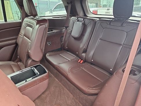 Used 2020 Lincoln Aviator Black Label w/ Dynamic Handling Package image 11