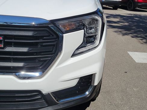Certified 2024 GMC Terrain SLE FWD image 8