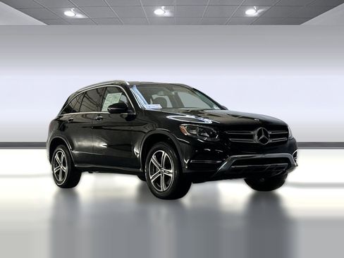 Used 2019 Mercedes-Benz GLC 300 4MATIC image 6