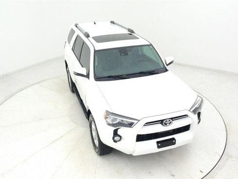 Used 2020 Toyota 4Runner SR5 Premium w/ Moonroof Package image 20
