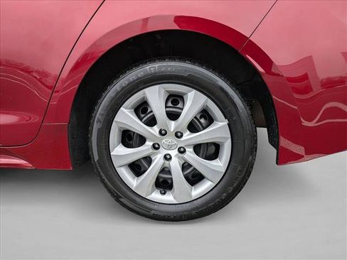 Certified 2026 Toyota Corolla LE image 20