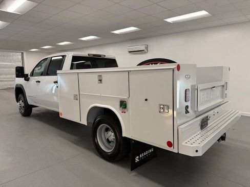 New 2026 GMC Sierra 3500 Pro w/ Convenience Package image 8