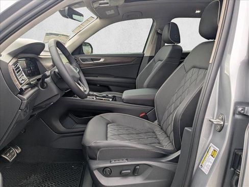 New 2026 Volkswagen Atlas SEL Premium R-Line image 4