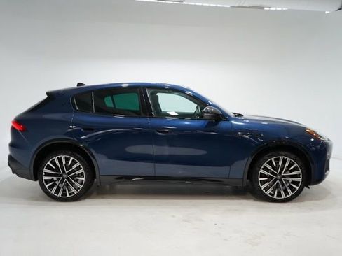 New 2025 Maserati Grecale Modena AWD/4WD image 8