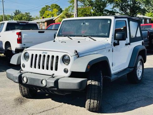 Used 2014 Jeep Wrangler Sport w/ Quick Order Package 24S AWD/4WD image 12