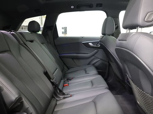 Used 2024 Audi Q7 3.0T Prestige AWD/4WD image 24