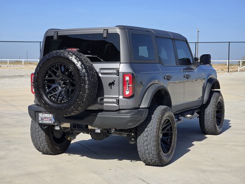 Used 2023 Ford Bronco Badlands AWD/4WD image 8