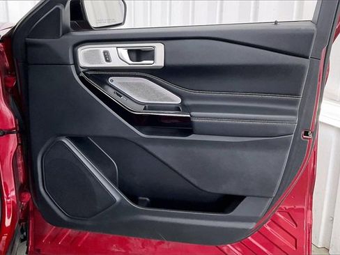 Used 2021 Ford Explorer ST w/ Equipment Group 401A image 22