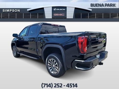 Used 2023 GMC Sierra 1500 AT4 w/ AT4 Premium Package AWD/4WD image 6