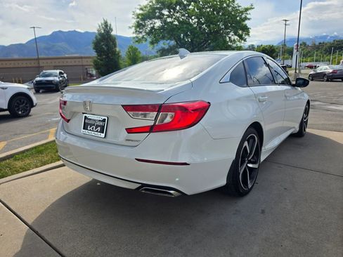 Used 2019 Honda Accord Sport image 5