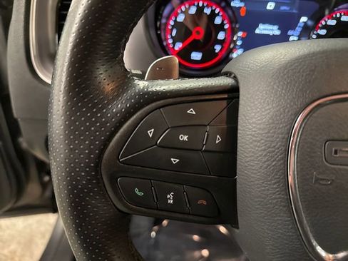 Used 2022 Dodge Charger R/T w/ Blacktop Package image 15