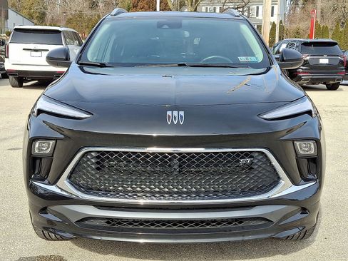 Used 2025 Buick Encore GX Sport Touring w/ Comfort Package image 29