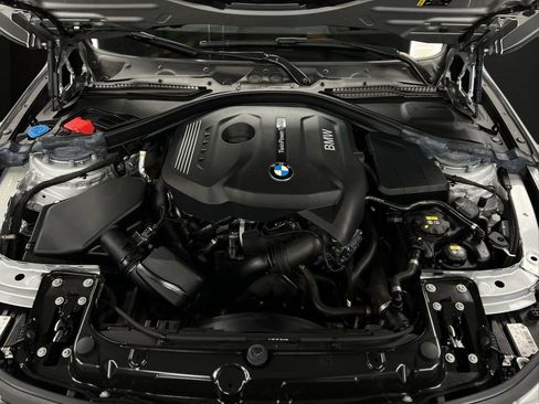 Used 2018 BMW 330i xDrive Wagon image 43