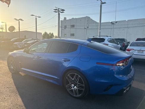 Used 2022 Kia Stinger GT2 AWD/4WD image 17