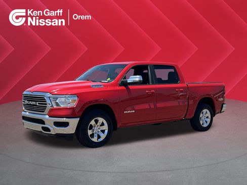 Used 2024 RAM 1500 Laramie AWD/4WD image 1