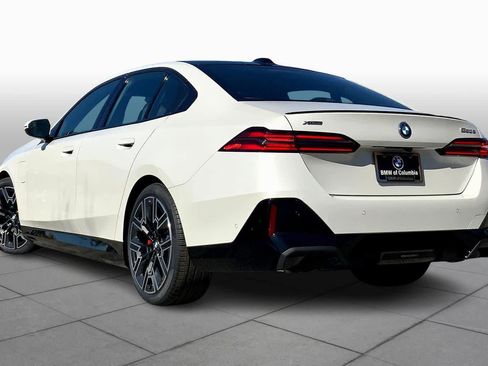 Used 2026 BMW 550e xDrive 550e xDrive w/ Executive Package image 12