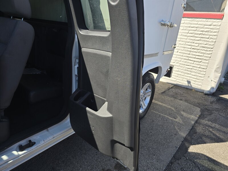 Used 2011 Dodge Dakota Big Horn w/ Trailer Tow Group RWD image 8