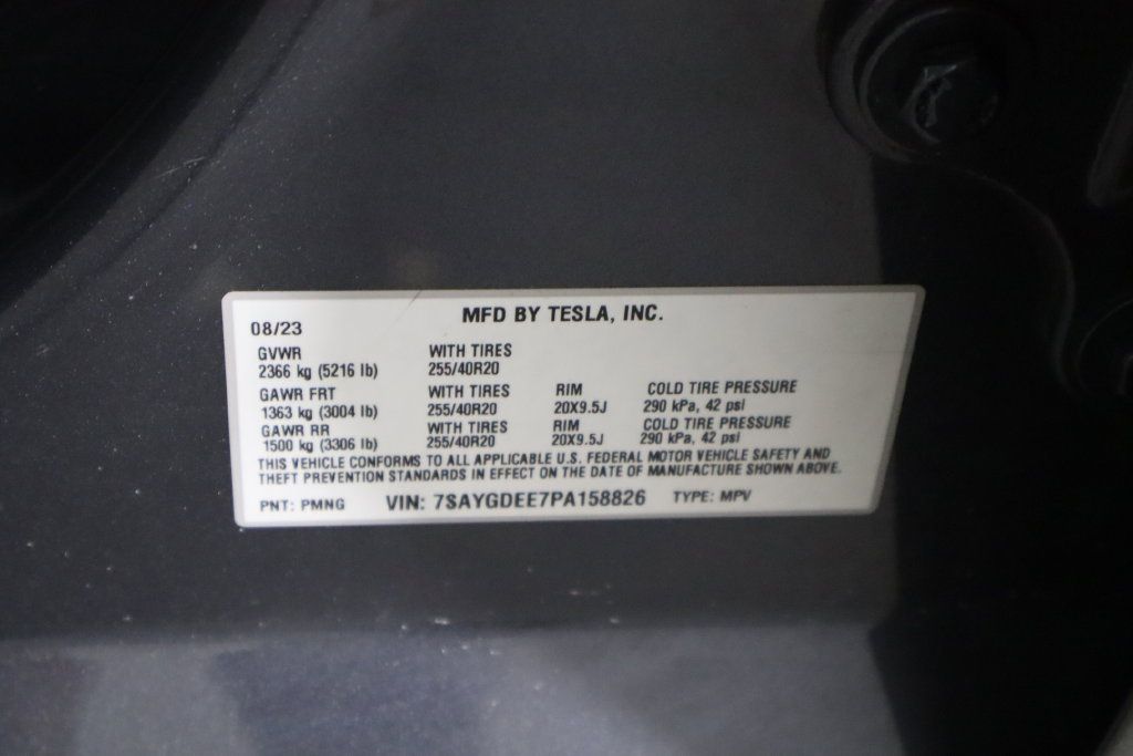 Used 2023 Tesla Model Y Long Range AWD/4WD image 43