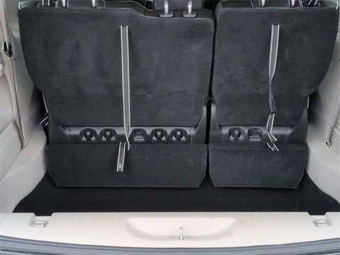 Used 2023 Chrysler Pacifica Limited image 26