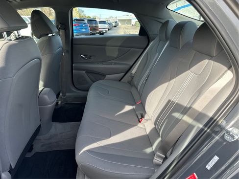 Certified 2023 Hyundai Elantra SEL w/ Convenience Package FWD image 10