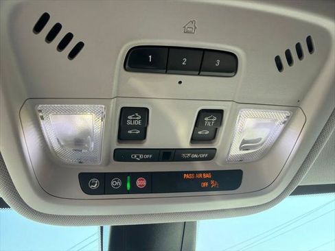 Used 2020 Chevrolet Traverse High Country w/ LPO, Floor Liner Package FWD image 22