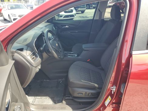 Used 2024 Chevrolet Equinox LT FWD image 14