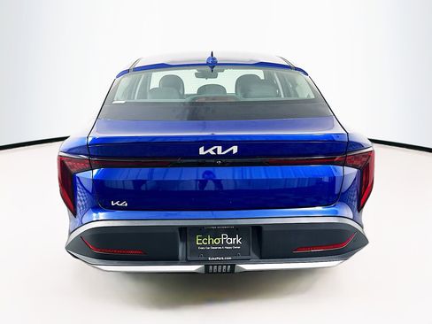 Used 2025 Kia K4 LXS image 7