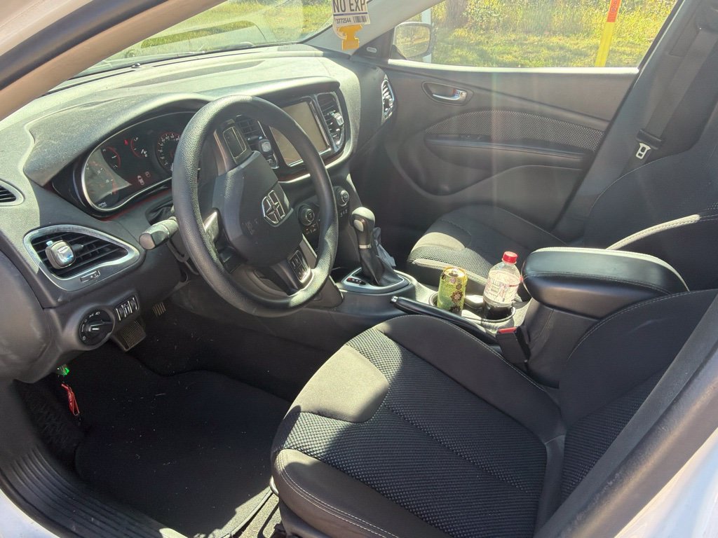 Used 2015 Dodge Dart SXT w/ Sun/Sound Group FWD image 5