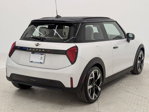 New 2026 MINI Cooper S image 9