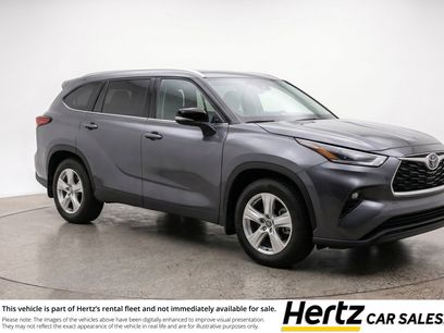 Used 2025 Toyota Highlander LE