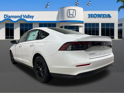 New 2025 Honda Accord SE image 5