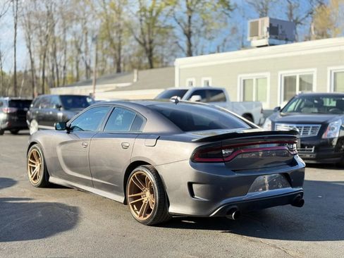 Used 2021 Dodge Charger Scat Pack w/ Plus Group RWD image 7