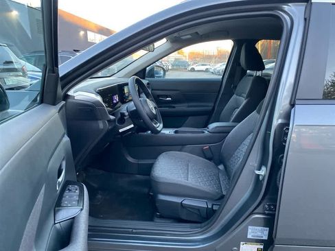 New 2026 Nissan Kicks SV image 11