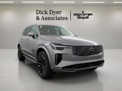 New 2026 Volvo XC90 B5 Plus