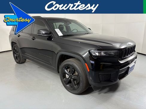 Used 2023 Jeep Grand Cherokee L Laredo AWD/4WD image 1