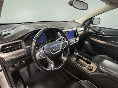 Used 2019 GMC Acadia Denali w/ Technology Package AWD/4WD image 10