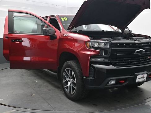Used 2019 Chevrolet Silverado 1500 LT Trail Boss AWD/4WD image 37