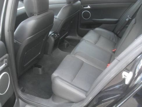 Used 2008 Pontiac G8 w/ Premium Package RWD image 12