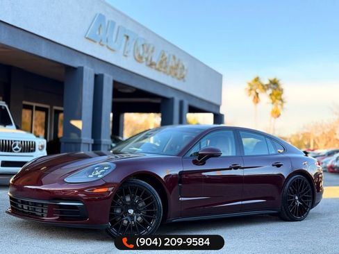 Used 2020 Porsche Panamera 4 image 1