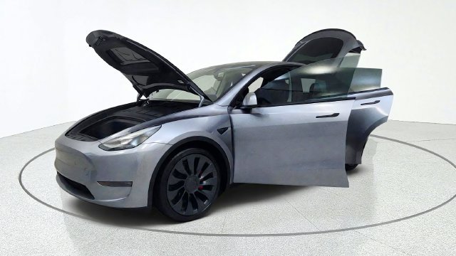 Used 2024 Tesla Model Y Performance AWD/4WD image 13