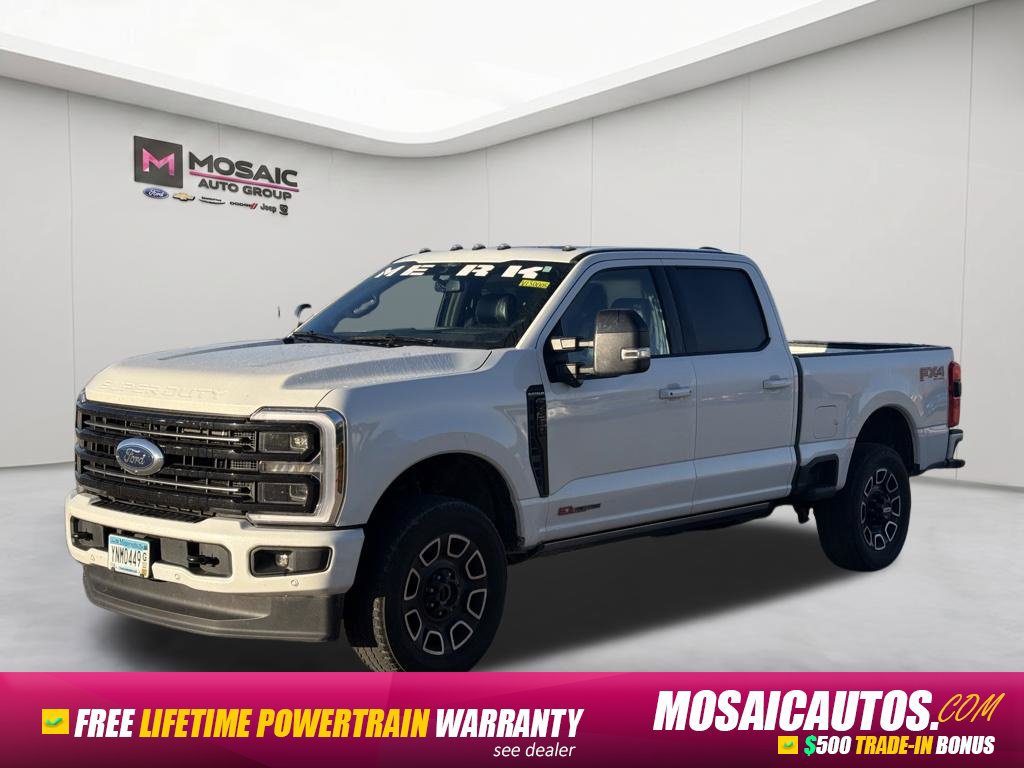 Used 2025 Ford F350 Platinum AWD/4WD image 3