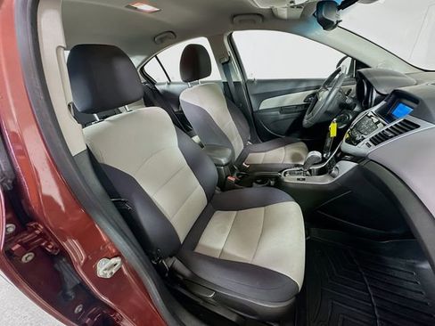 Used 2012 Chevrolet Cruze LS w/ Connectivity Package image 26