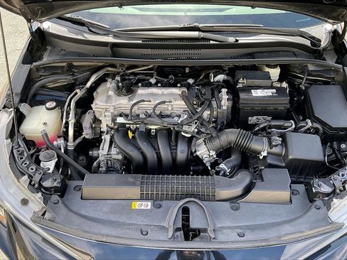 Used 2020 Toyota Corolla LE image 34