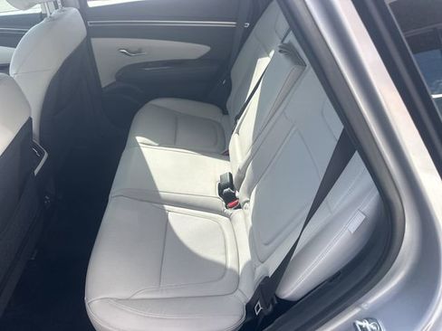 Used 2024 Hyundai Tucson Limited image 18