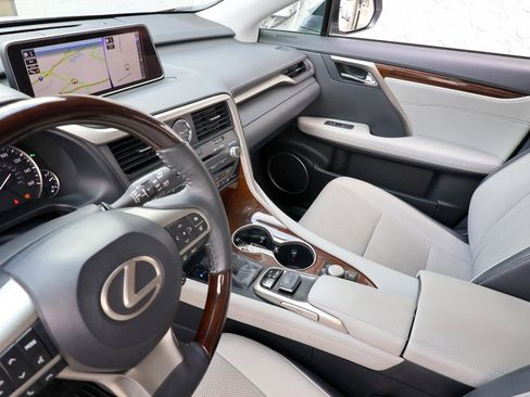 Used 2017 Lexus RX 350 Premium w/ Premium Package image 40