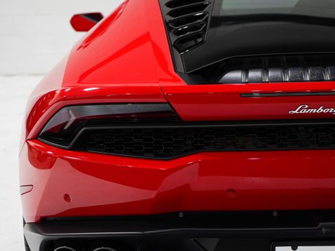 Used 2015 Lamborghini Huracan LP 610-4 AWD/4WD image 35