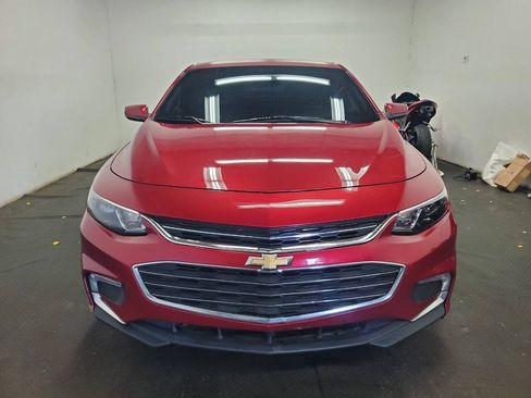 Used 2016 Chevrolet Malibu LT FWD image 2