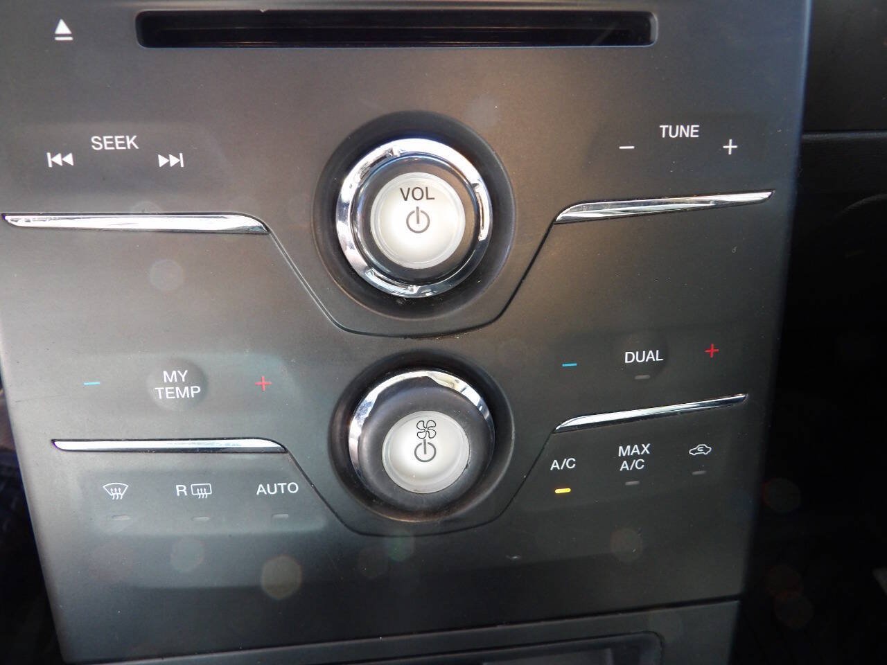 Used 2018 Ford Flex SEL w/ Equipment Group 202A FWD image 12