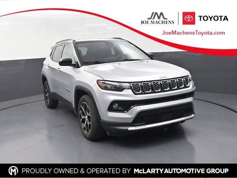 Used 2024 Jeep Compass Limited AWD/4WD image 1