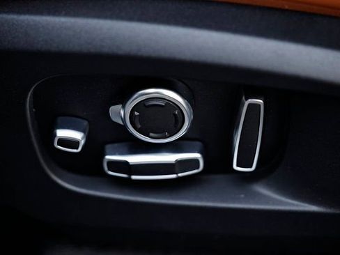 New 2026 Jaguar F-PACE R-Dynamic S image 22